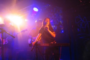 Pâle Regard sur la scène de l’International à Paris