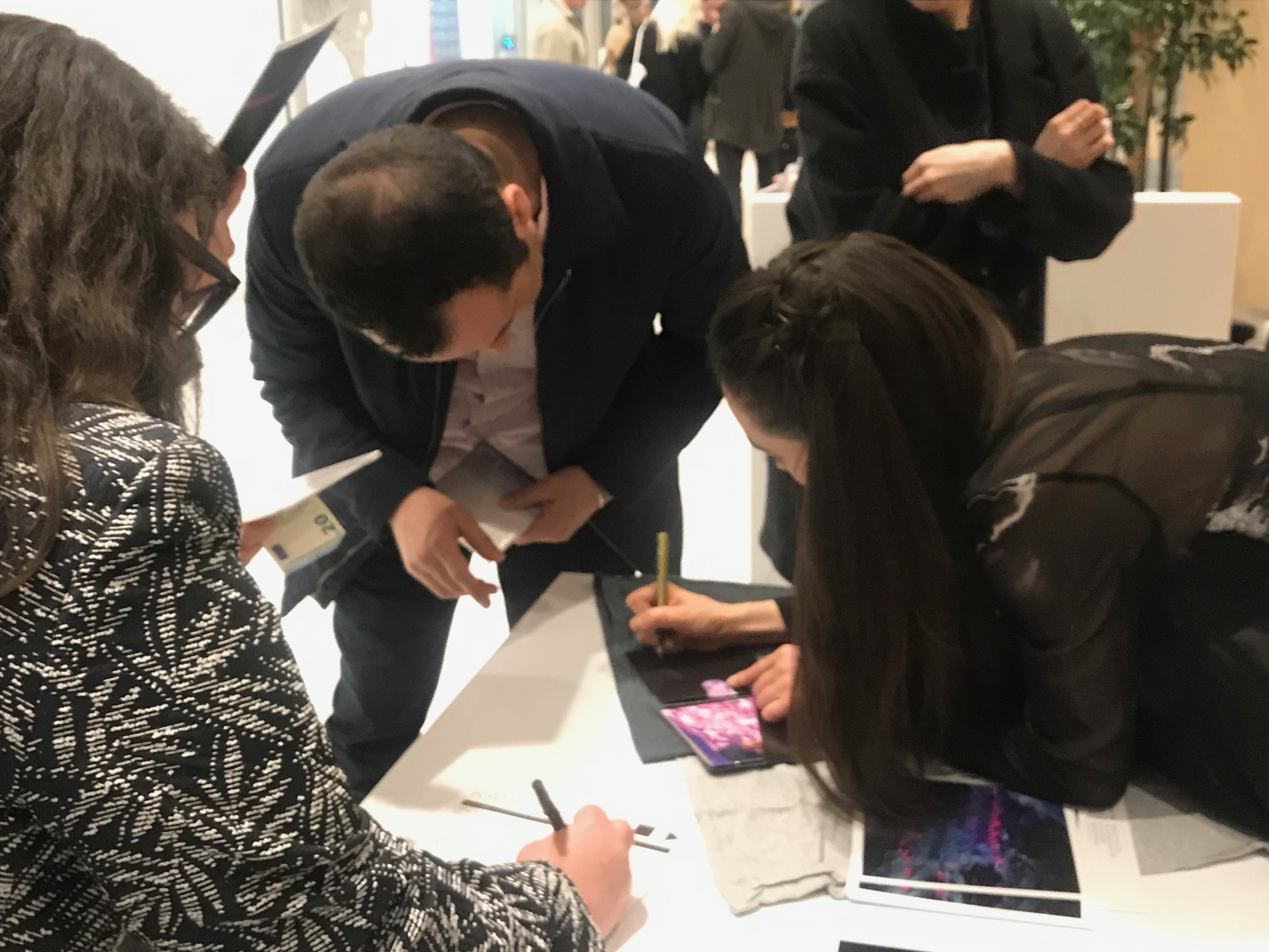 Rayannah à la fin de sa prestation au Centre Culturel Canadien à paris le 28 Mars 2019.