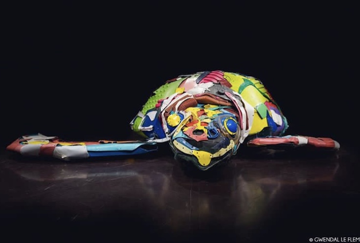 "PLASTIC ANIMAL", Bordalo II / Portugal