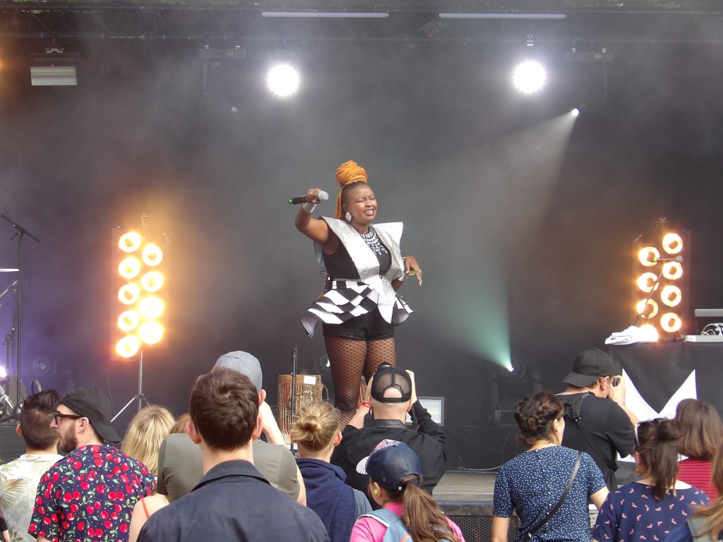 Muthoni Drummer Queen, La Magnifique Society 2019. © @saint_chrislin