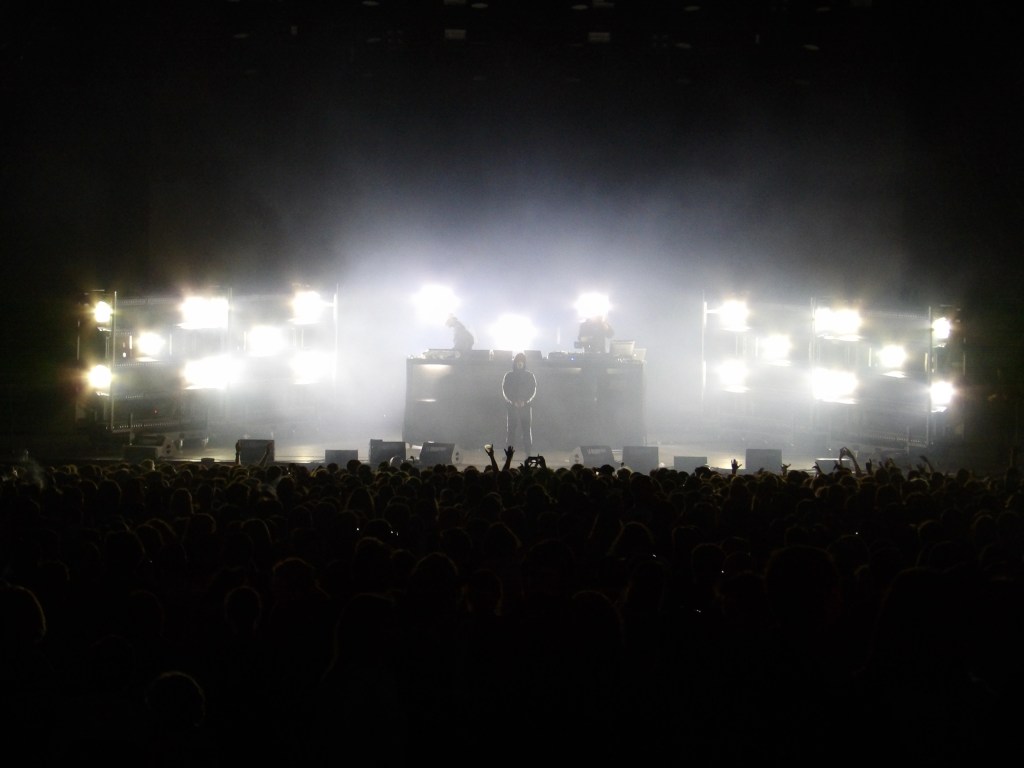 Nekfeu, Magnifique Society 2019. Phenixwebtv.com