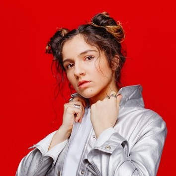 Naya, Festival Les Solidarités 2019.