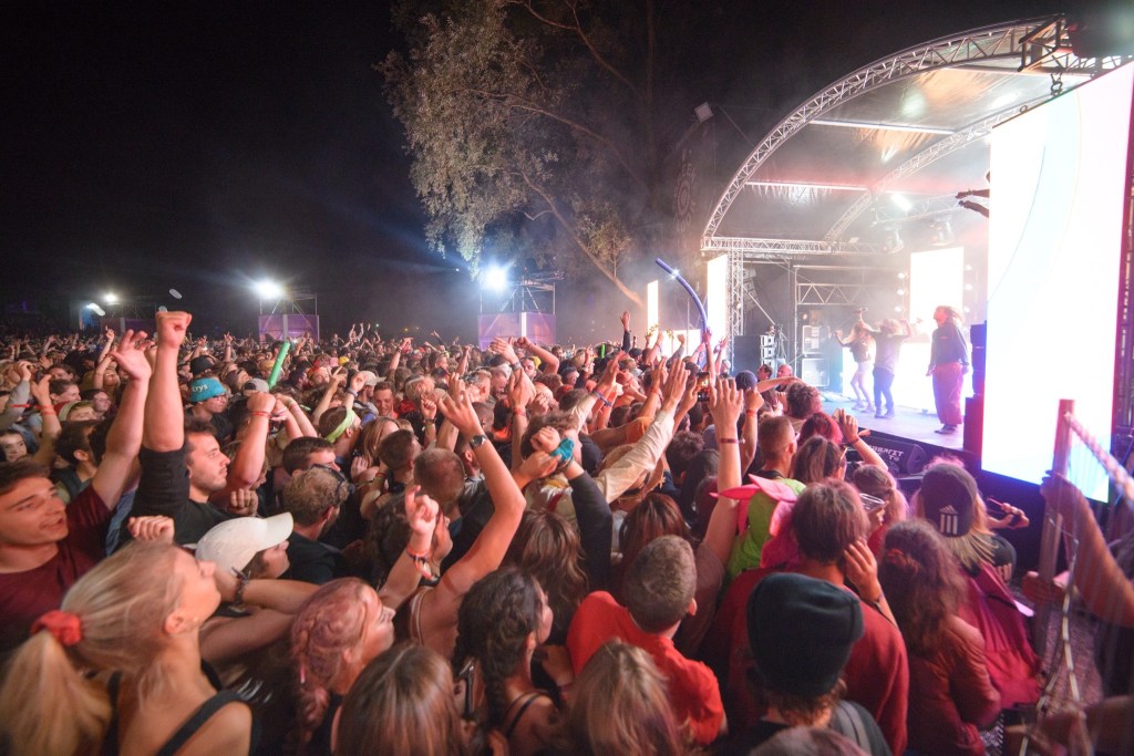 Salut C'est Cool, Cabaret Vert 2019. ©: Jean-Philippe Billaudel // Clément Hardouin // DarkRoom