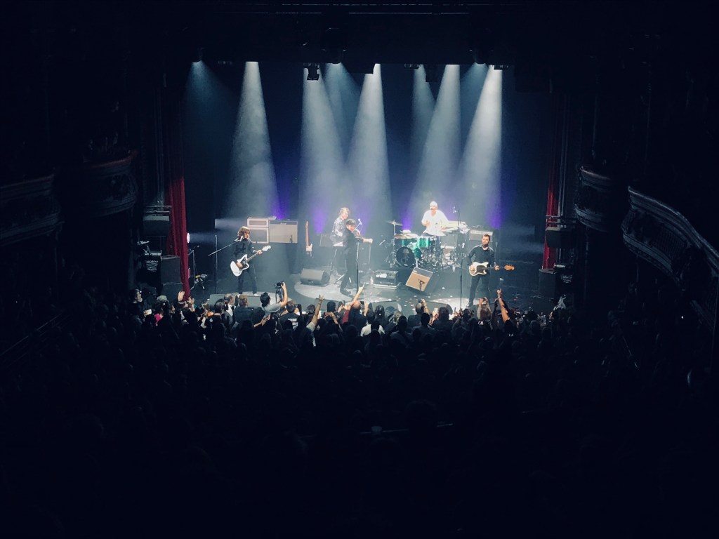 Le groupe de rock Eiffel, en concert à La Cigale le 14 novembre 2019. (c): phenixwebtv.com