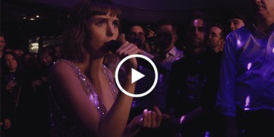 Capture d'écran de "C'est si Bon", la nouvelle vidéo live de Marie-Flore.