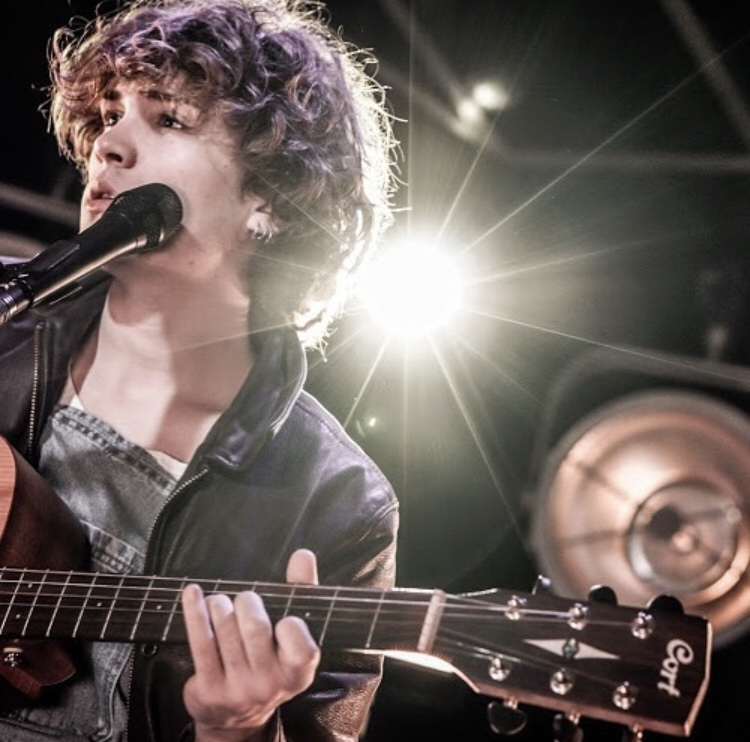 Baptiste Ventadour. (c): Instagram