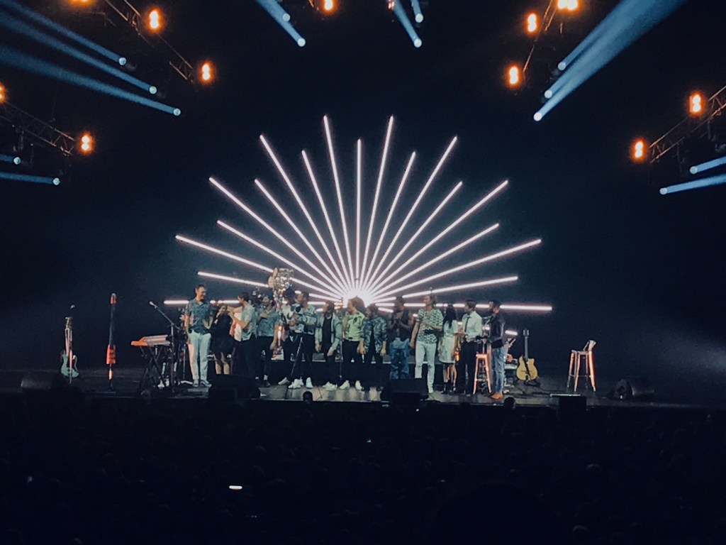 Caravan Palace au Zénith de pairs le 7 mars 2020.