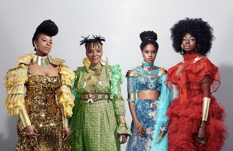 les Amazones d'Afrique. (c): Karen Paulina Biswell