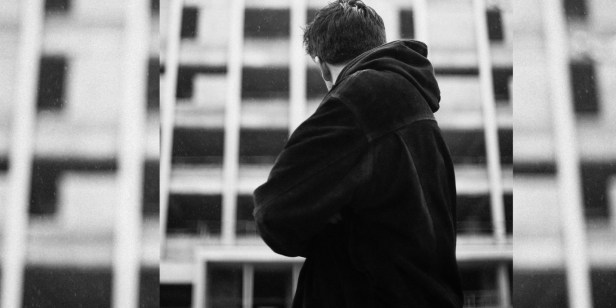 (c): Amaury P. Gallet