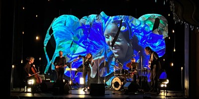 Raphaële Lannadère entourée de ses musiciens le 05 janvier au théâtre de l’Atelier !