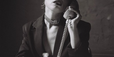 "Allo maman", le nouveau single de Lucie-Valentine est disponible sur toutes les plateformes.