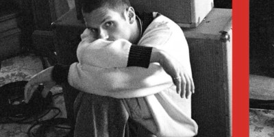 "Sémaphore", le nouveau single de Hervé est disponible sur toutes les plateformes.