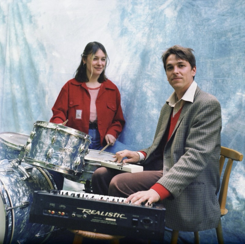 "Carré Magique", le nouvel EP de Terrain Vague est disponible sur toutes les plateformes.