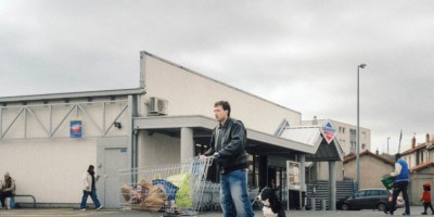 "Leader Price", le nouveau single de The Doug est disponible sur toutes les plateformes.