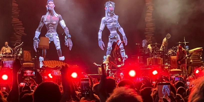 Le groupe français de rock Shaka Ponk a clôturé en beauté la 3e édition du festival Rtl2 Essonne en scène le samedi 2 septembre 2023 sur le domaine de Chamarande.