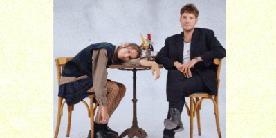 "Je dors tout le temps", le nouveau single du duo Ojos est disponible sur toutes plateformes.