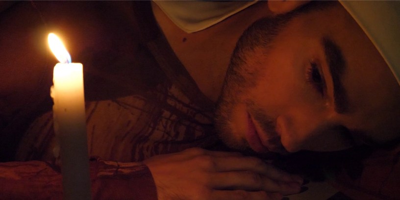 "Feel lonely" le nouveau clip de Hylasimon mis en images par Aurore Deman.