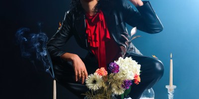 "Toujours plaire", le nouveau single de Julia Jean-Baptiste est disponible sur toutes les plateformes.