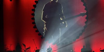 Les membres de So Floyd sur la scène du Zénith de Lille le 8 mars 2025, a l’occasion de leur hommage au groupe iconique Pink Floyd !