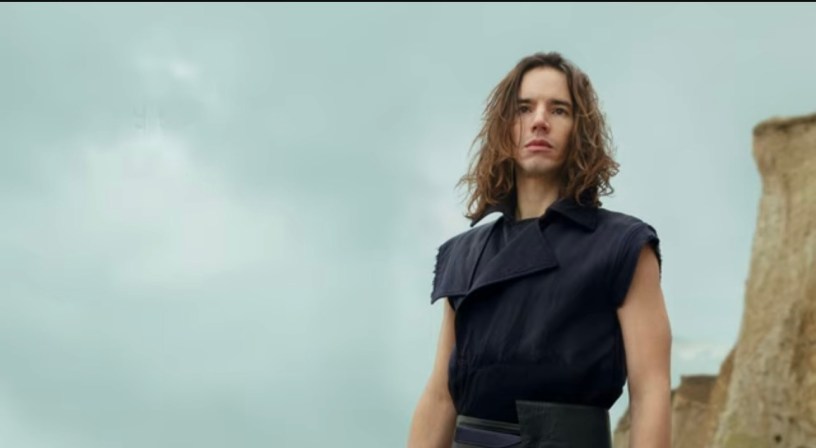 "Cantique II", le nouveau single de Hugo Jardin est disponible sur toutes les plateformes.