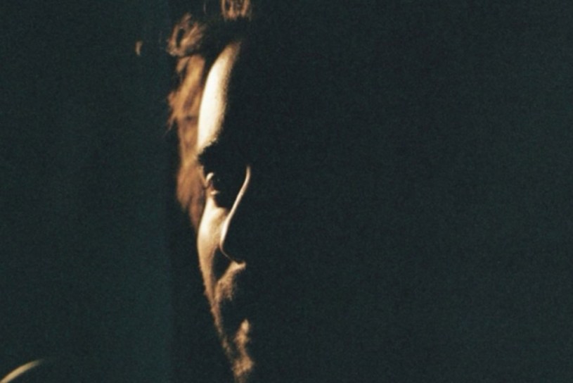 "Ça ne saurait tarder", le nouveau single de Noé Preszow est disponible sur toutes les plateformes.