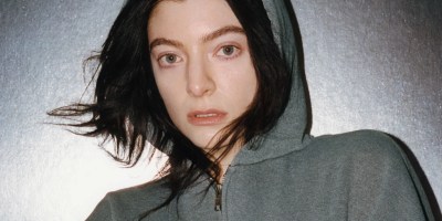 "Virgin", le nouvel album de Lorde est disponible sur toutes les plateformes.