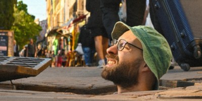 What Are You Doing Here ?, le premier album de Bloom Bat est disponible sur toutes les plateformes.