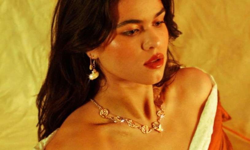 Le premier EP éponyme d’Aprile est disponible sur toutes les plateformes.