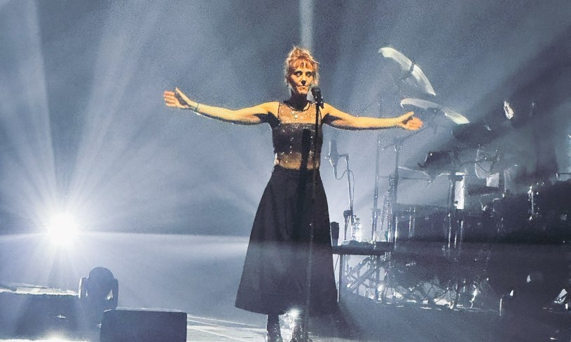 Zaz sur la scène de l’Olympia le 03 décembre 2025.