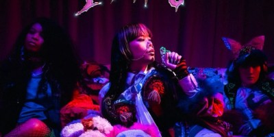 "True Punks", le nouveau single de Thérèse est disponible sur toutes les plateformes. 📸: Katia Karenine.