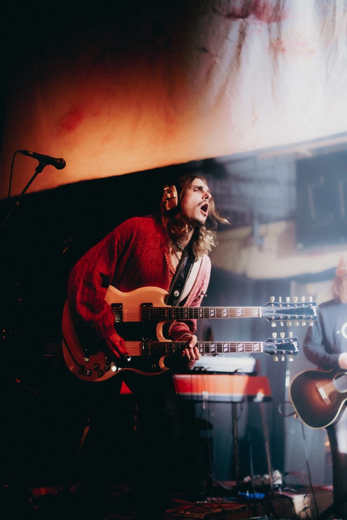 Dajak showcase Consulat Voltaire SOLAR STEREO