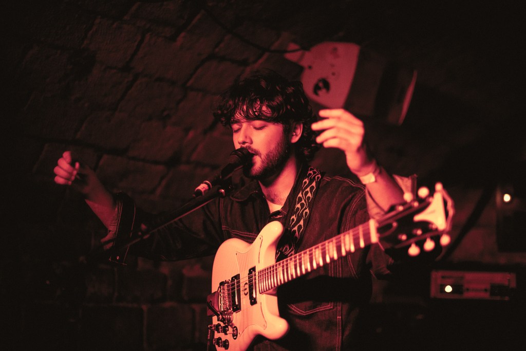 Concert Laces, Le Klub de Châtelet, 8 avril 2026