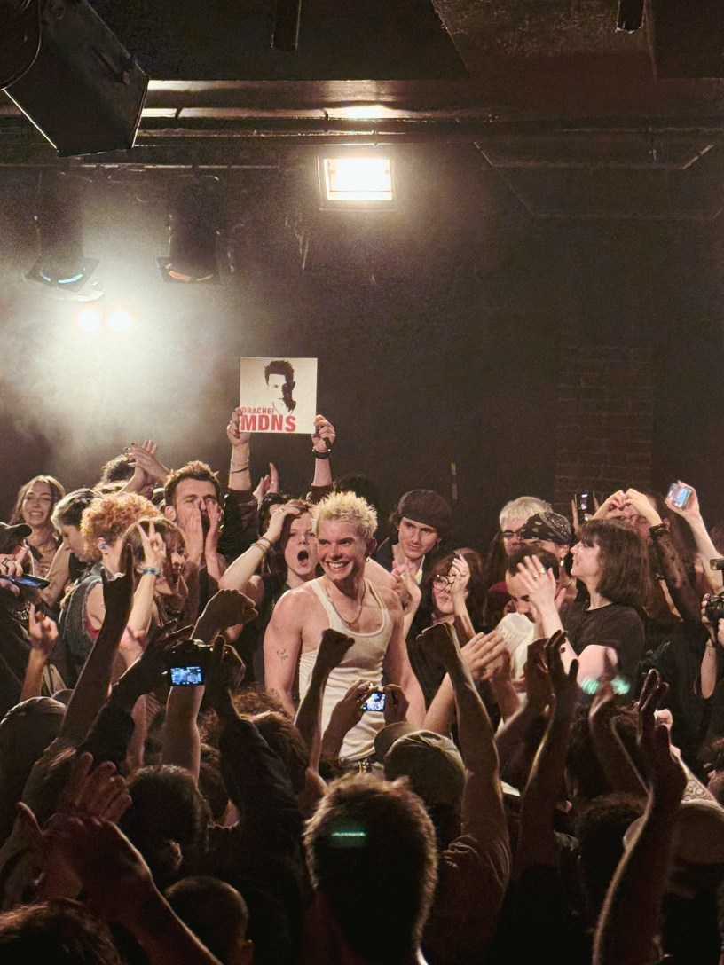 MDNS sur la scène de La Maroquinerie, le 10 avril 2026.